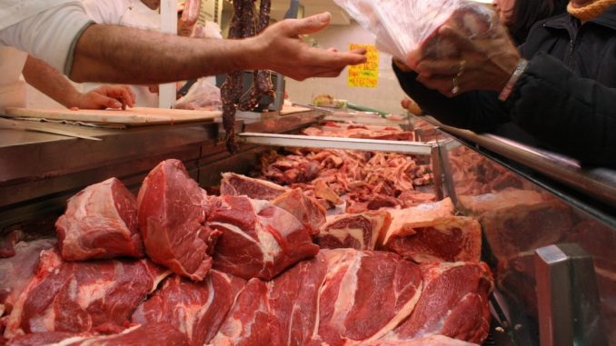 El consumo de carne vacuna cayó a su nivel más bajo en 26&nbsp;años