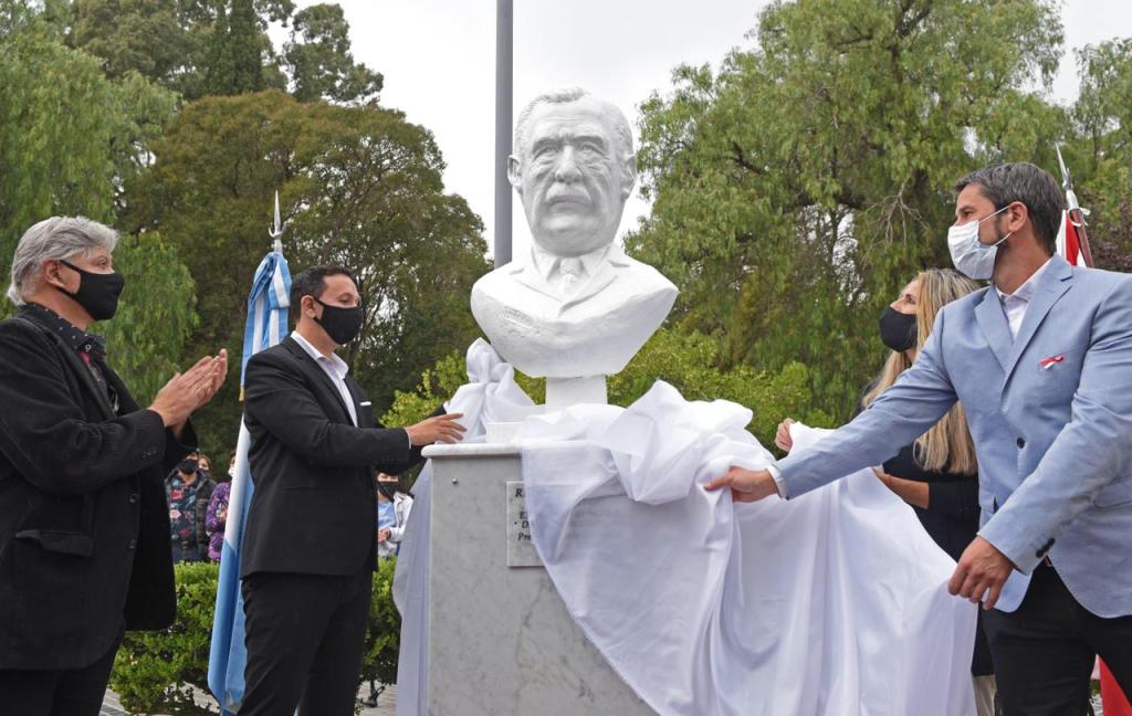 #TRELEW | Realizan acto homenaje al Dr.&nbsp;Alfonsín