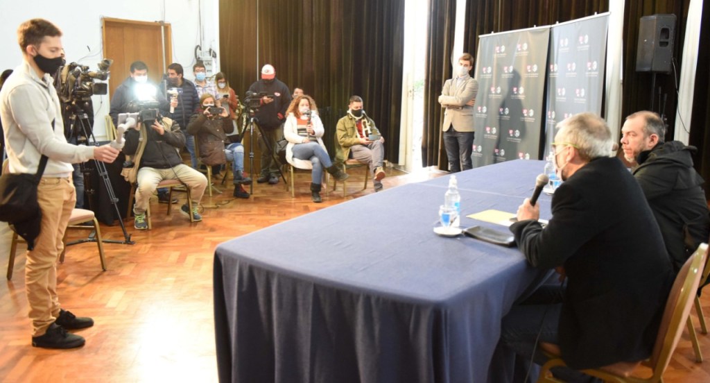 #Chubut | El Comité de Emergencia provincial se reunió con intendentes y avanzan en nuevas medidas que se aplicarán en las próximas&nbsp;horas
