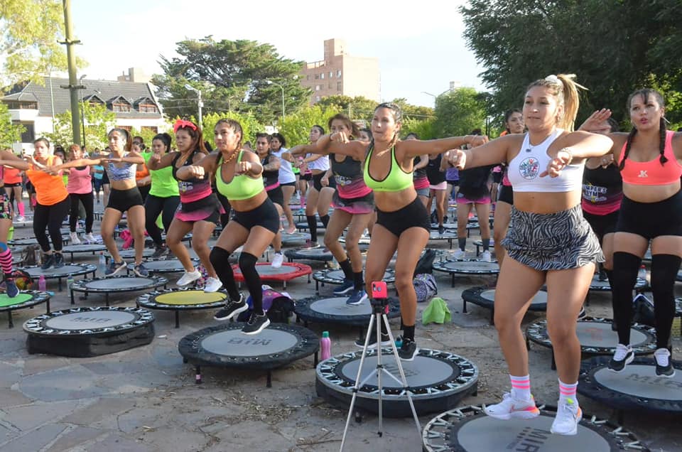 #TRELEW | BUENA RESPUESTA EN LA CONCURRENCIA AL JUMPING&nbsp;SOLIDARIO