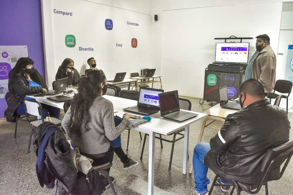 TRELEW | el programa “Emprende Joven” continúa capacitando&nbsp;jóvenes