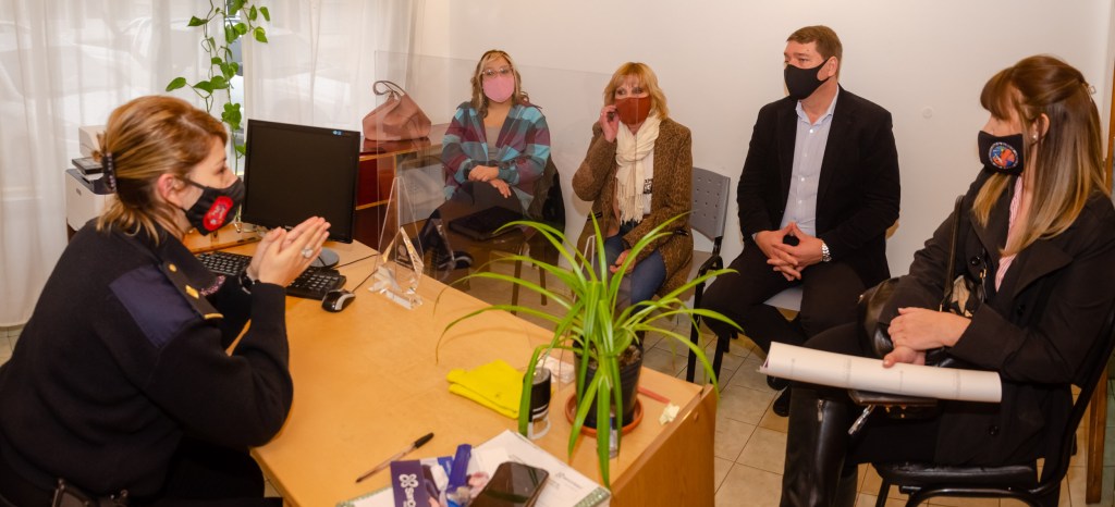 RAWSON | El intendente visitó la Comisaría de la&nbsp;Mujer