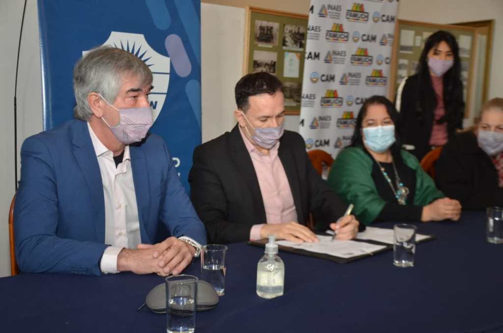 #TRELEW | ACCIONES PARA ABORDAR LA VIOLENCIA DE GÉNERO Y PREVENIR EL&nbsp;FEMICIDIO