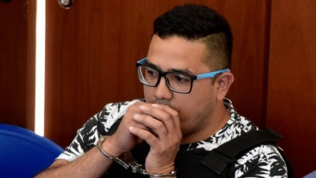 #PAÍS | ENCUENTRAN UN TELEFONO DE LINEA EN LA CELDA DEL JEFE DE «LOS&nbsp;MONOS»