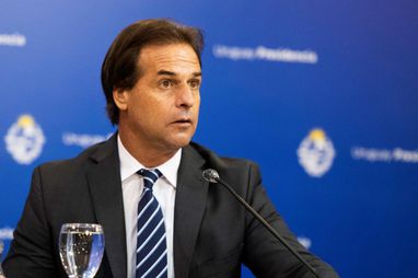 #MUNDO | Uruguay abre las fronteras a extranjeros y evalúa la posibilidad de vacunar a&nbsp;turistas