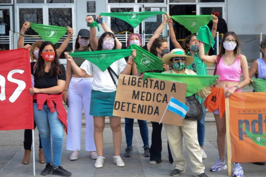 #SALTA | PACIENTE AHORA ACUSA A MÉDICA DETENIDA DE OBLIGARLA A&nbsp;ABORTAR