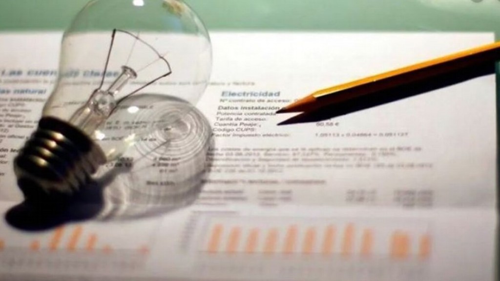 #PAÍS | ¿LA ELECTRICIDAD AUMENTARÁ UN 30% EL AÑO QUE&nbsp;VIENE?