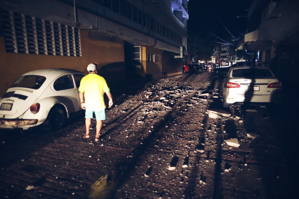 #MEXICO | REPORTAN UN MUERTO A CAUSA DEL SISMO DE&nbsp;ANOCHE