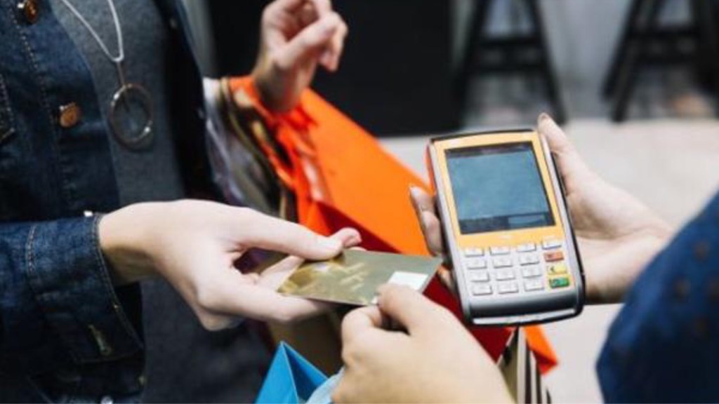 #INSÓLITO | MUJER COMPRÓ $200 MIL EN WHISKY CON UNA TARJETA&nbsp;ROBADA