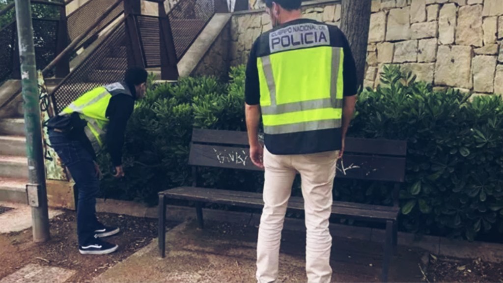 #POLICIALES | OCHO ENCAPUCHADOS ATACAN Y CORTAN A JOVEN POR SU ORIENTACIÓN&nbsp;SEXUAL