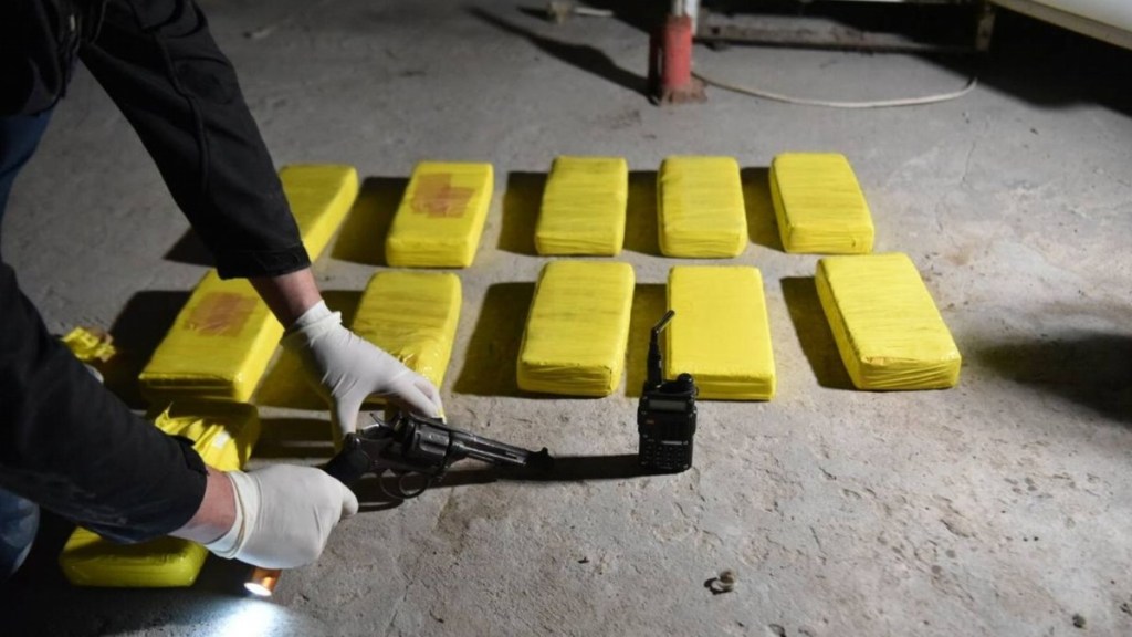 #ROSARIO | DESBARATAN BANDA NARCO E INCAUTAN DROGAS VALUADAS EN MAS DE $25&nbsp;MILLONES