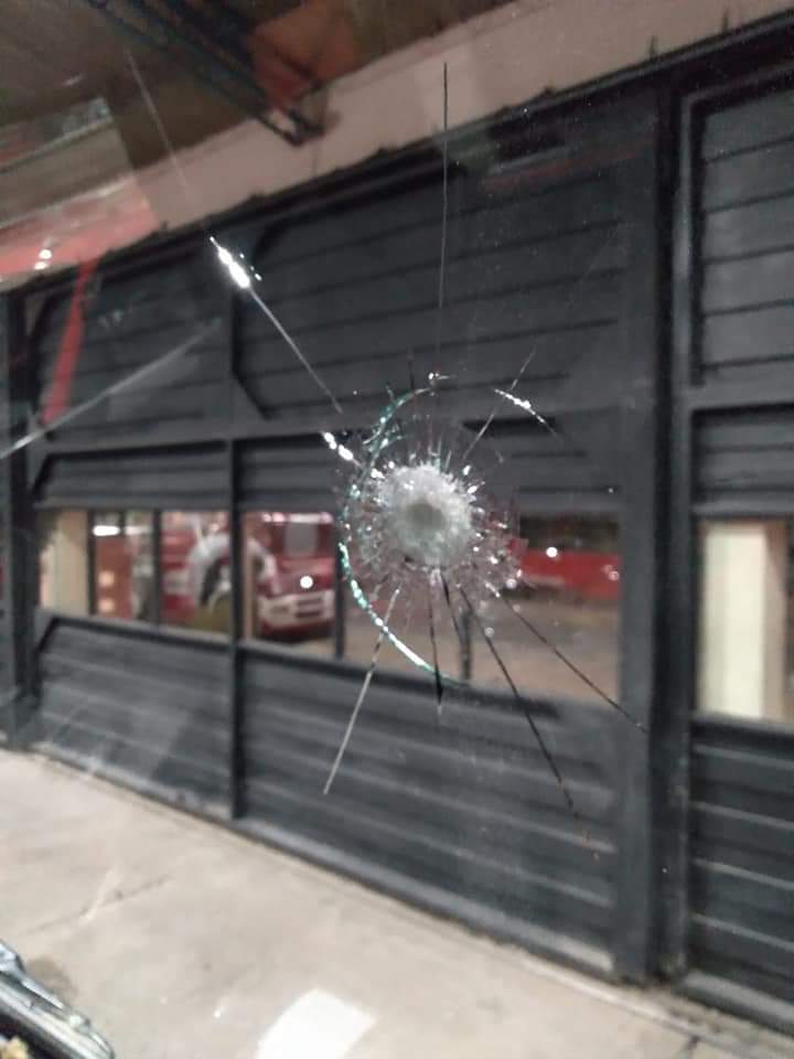 #INDIGNANTE | LASTIMAN A BOMBERO EN TRELEW EN ATAQUE A UN&nbsp;MOVIL