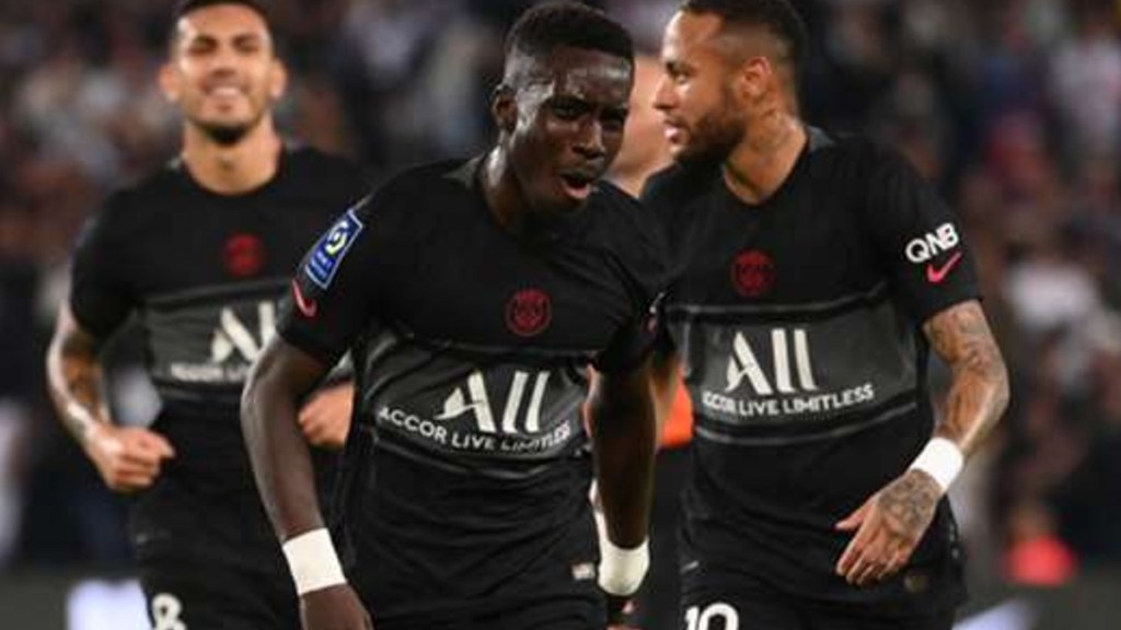 #FÚTBOL | GANÓ EL PSG CON MESSI SENTADO EN LA&nbsp;TRIBUNA