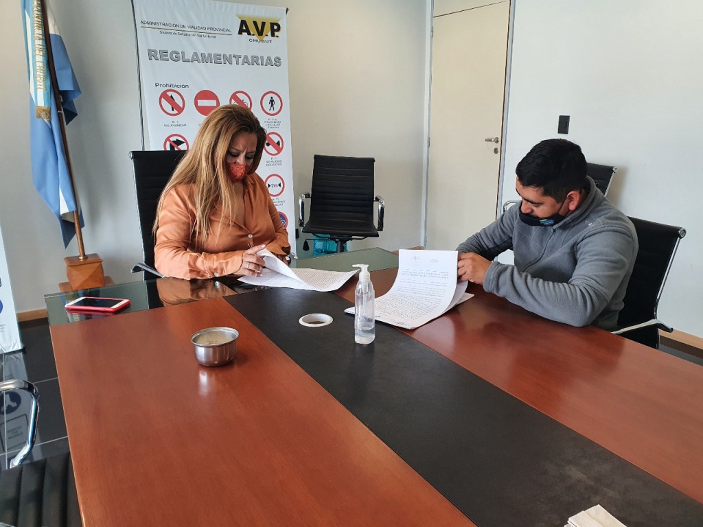 #CHUBUT | 5 LOCALIDADES AVANZAN CON ADOQUINADO EN SUS&nbsp;CALLES