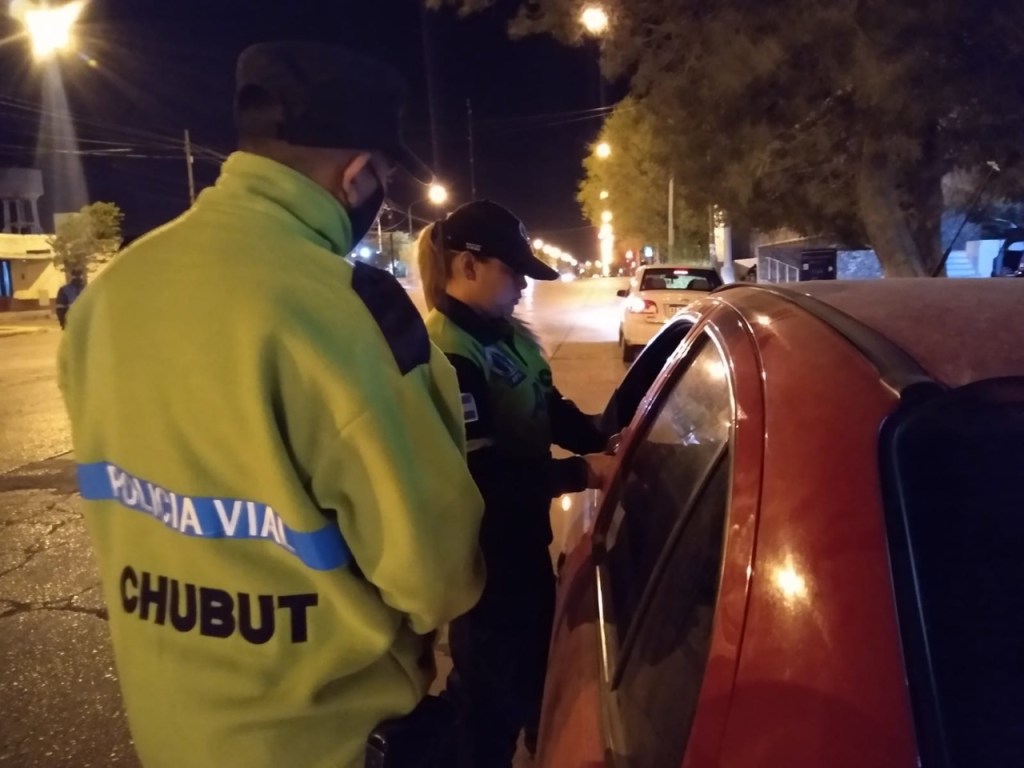 #CHUBUT | RETIRAN A 93 CONDUCTORES POR ALCOHOLEMIA Y NARCOLEMIA POSITIVA ESTE FIN DE&nbsp;SEMANA