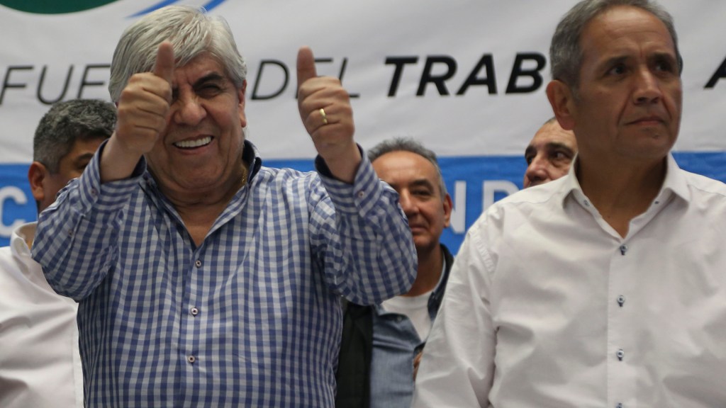 #CGT | MOYANO SELLÓ LA UNIDAD CON PALAZZO Y SASIA PARA IR JUNTOS AL CONFEDERAL DEL&nbsp;MIÉRCOLES