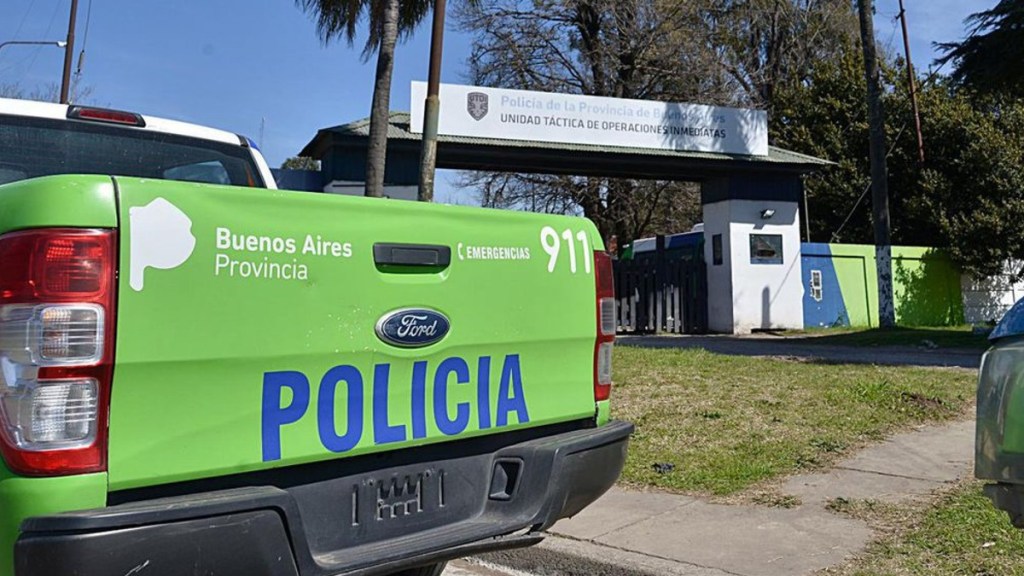 #POLICIALES | UNA «VIUDA NEGRA» SEDUJO A UN HOMBRE Y EN PLENA CITA LO AMENAZÓ CON UN CUCHILLO Y LO&nbsp;ROBÓ