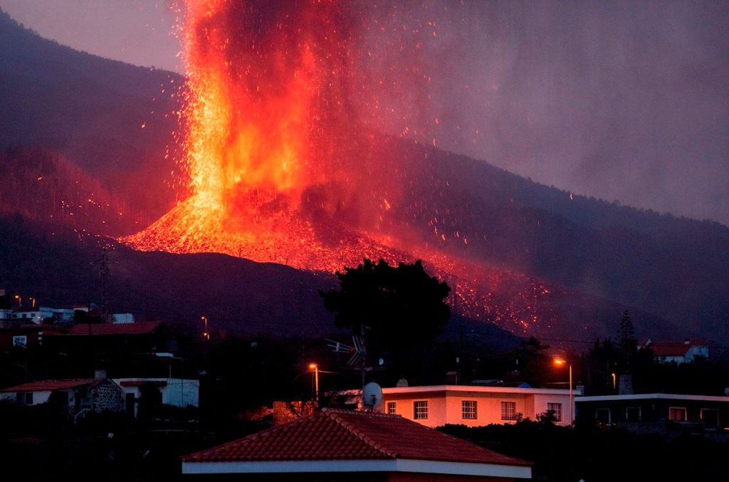 #ESPAÑA | DECLARARÁN ZONA DE CATASTROFE A LA ISLA DE LA PALMA, AZOTADA POR LA ERUPCIÓN DEL VOLCÁN «CUMBRE&nbsp;VIEJA»