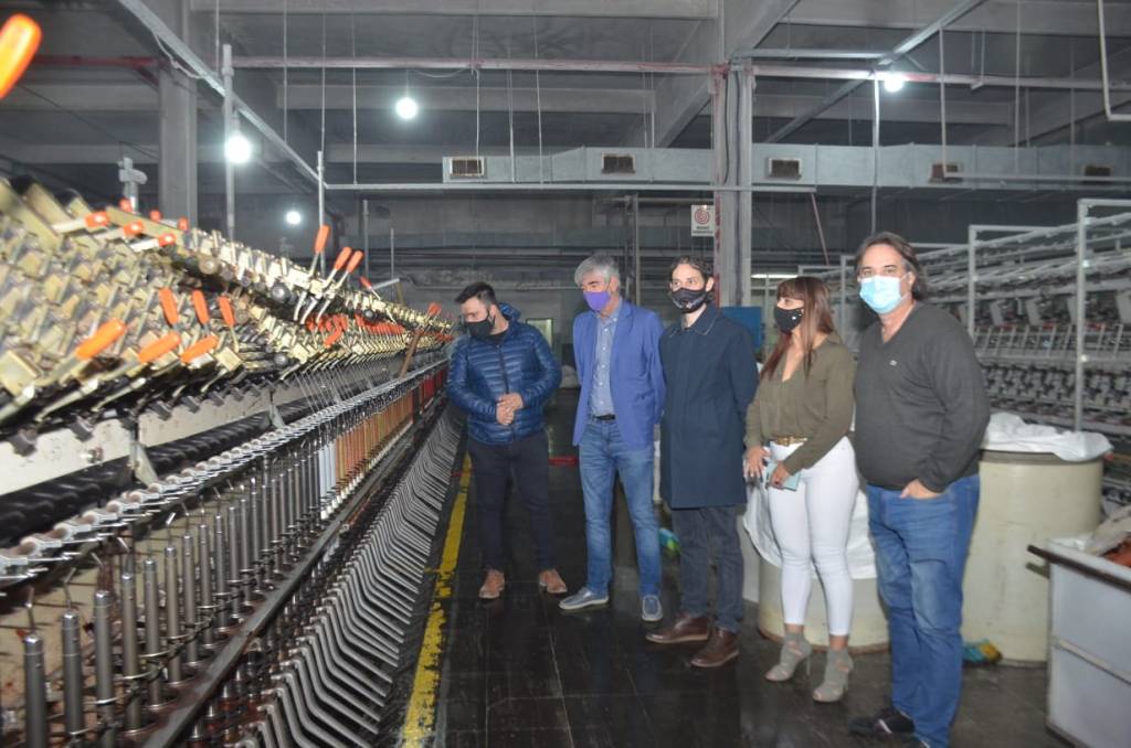 #TRELEW | NUEVA MAQUINA Y TRABAJO EN&nbsp;SOLTEX