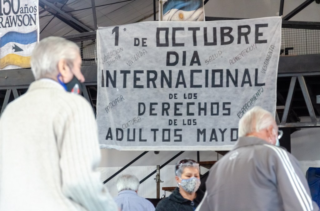 #CAPITAL | LOS ADULTOS MAYORES TUVIERON UN DÍA ESPECIAL EN&nbsp;RAWSON