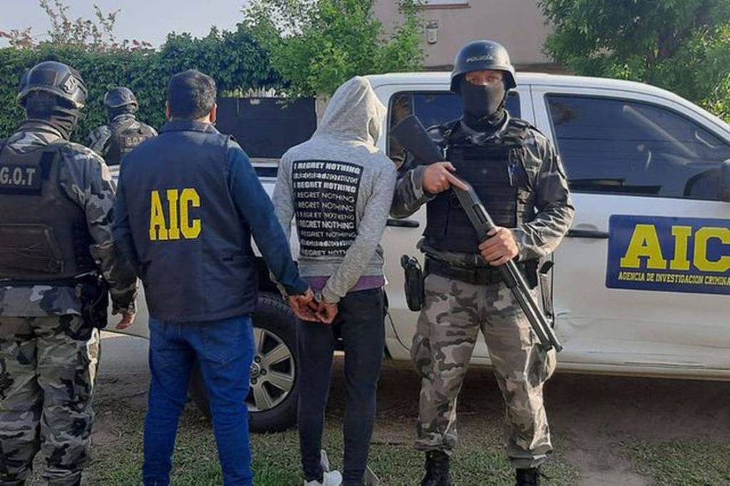 #CÁRCEL | 10 JOVENES ACUSADOS DE VIOLAR EN MANADA A UNA&nbsp;ADOLESCENTE