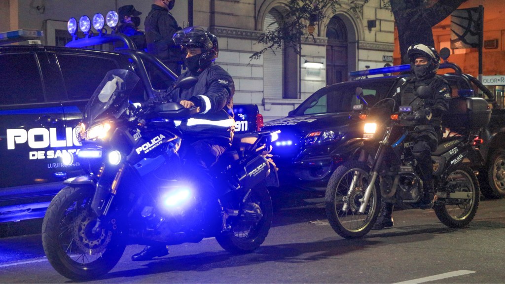 #POLICIALES | UN JOVEN MUERTO A BALAZOS Y DOS HERIDOS EN&nbsp;ROSARIO