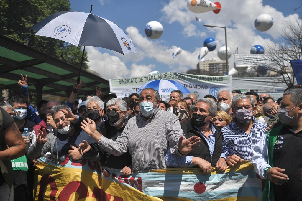 #PAÍS | LA CGT SE PRONUNCIÓ A FAVOR DEL DESARROLLO, LA PRODUCCIÓN Y EL EMPLEO&nbsp;GENUINO