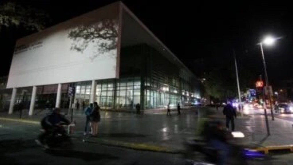 #POLICIALES | MATAN A BALAZOS A JÓVEN DE 25 AÑOS EN&nbsp;ROSARIO