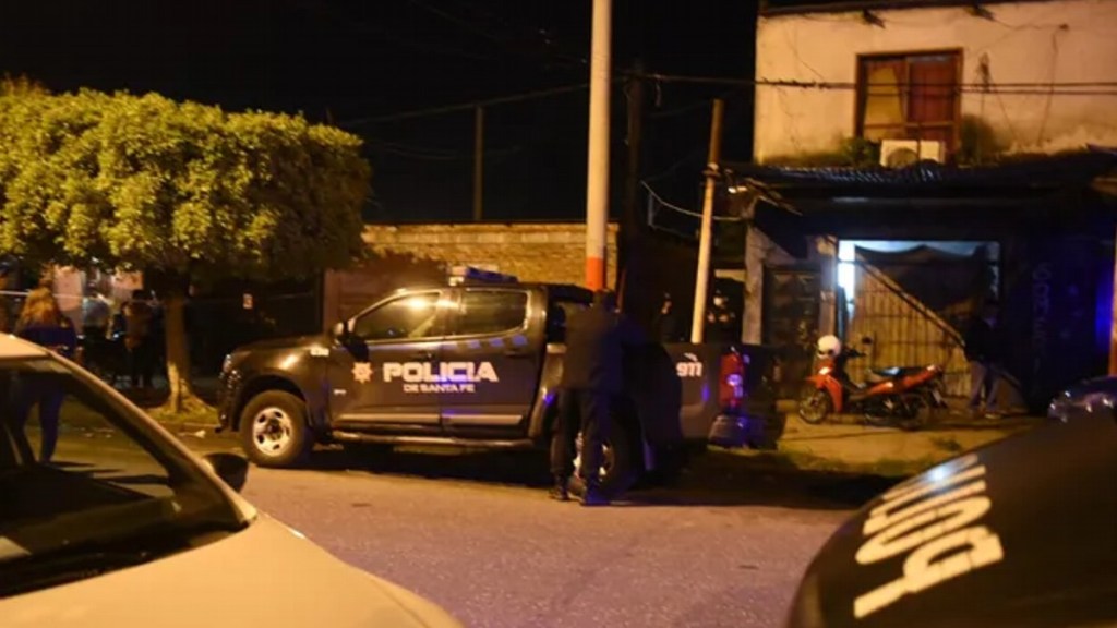 #POLICIALES | ASESINARON A UNA JOVEN DE DOS BALAZOS EN LA CABEZA CUANDO ESTABA CON SU HIJO DE 3&nbsp;AÑOS