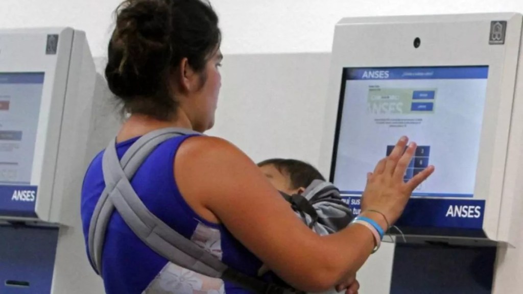 #PAÍS | AUMENTO DE ASIGNACIONES FAMILIARES ALCANZARÁN A MAS DE DOS MILLONES DE&nbsp;PERSONAS