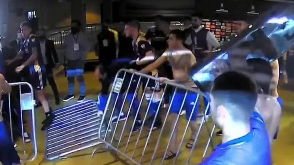 #FÚTBOL | DURÍSIMA SANCIÓN DE LA CONMEBOL A BOCA POR LOS DISTURBIOS EN&nbsp;BRASIL