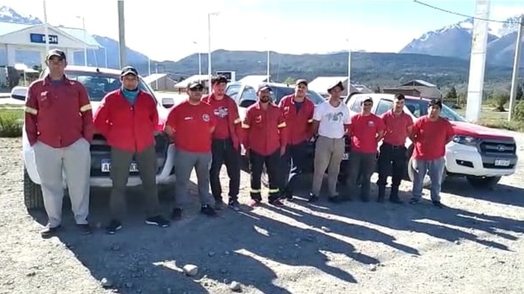 #CHUBUT | LA PROVINCIA ENVÍA UN EQUIPO DE BRIGADISTAS PARA CONTROLAR UN INCENDIO FORESTAL EN LA&nbsp;RIOJA