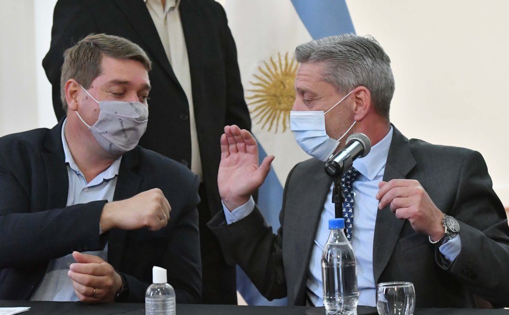 #CHUBUT | FIRMARON IMPORTANTES CONVENIOS PARA ESCUELAS DE&nbsp;RAWSON