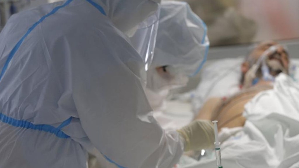 #COVID-19 | ESTAR VACUNADO REDUCE UN 90% EL RIESGO DE MUERTE EN MAYORES DE 50&nbsp;AÑOS