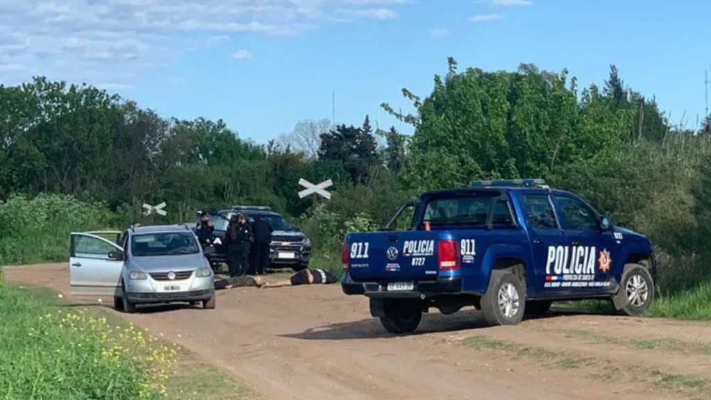 #ROSARIO | DOS MUERTOS EN SANGRIENTO CRIMEN TIPO&nbsp;MAFIOSO