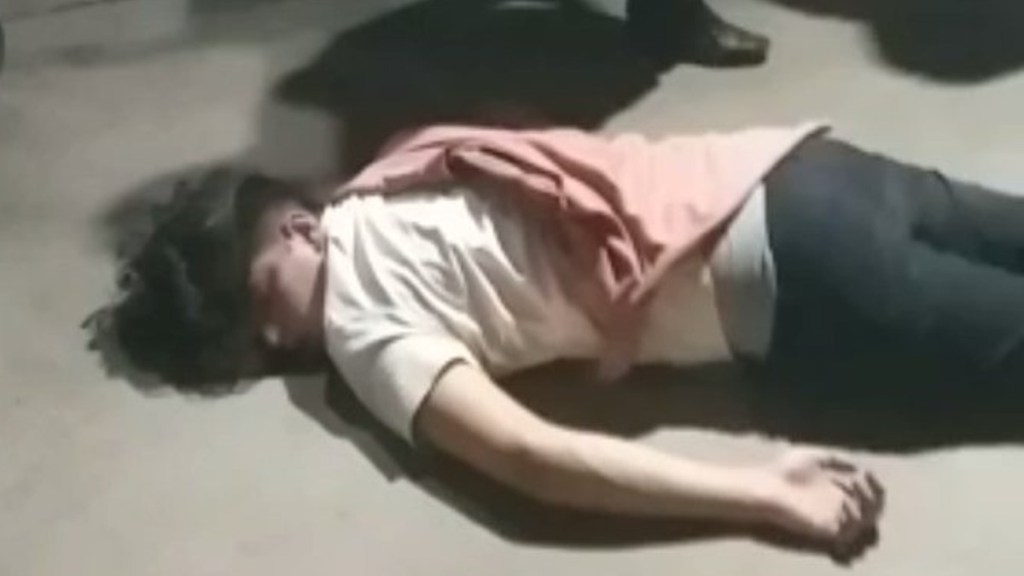 #MENDOZA | PATOVICAS GOLPEAN SALVAJEMENTE A UN JOVEN Y LO DEJAN TIRADO INCONSCIENTE EN LA&nbsp;CALLE