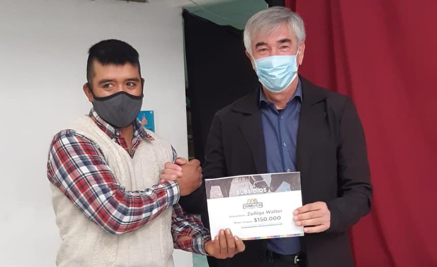 #TRELEW | MUNICIPIO Y FAMUCH ENTREGARRON HERRAMIENTAS Y CRÉDITOS EN LAGO&nbsp;PUELO