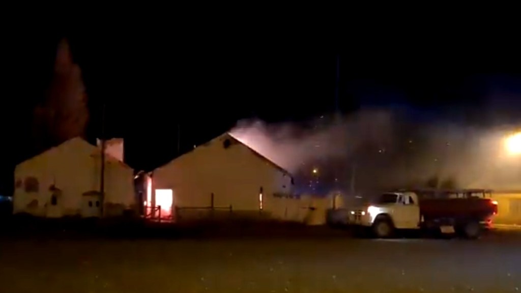 #CHUBUT | UN INCENDIO ARRASÓ CON EL CORREO DE ALTO RÍO&nbsp;SENGUER