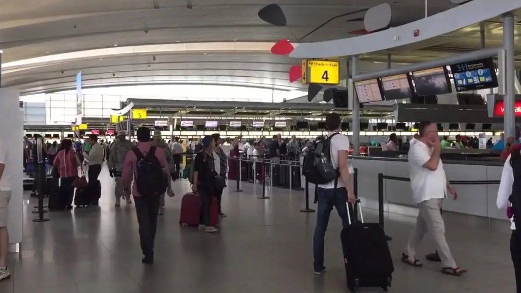 #COVID-19 | ESTADOS UNIDOS SOLO APROBÓ TRES VACUNAS Y COMPLICA EL INGRESO DE TURISTAS AL&nbsp;PAÍS