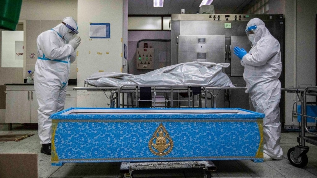 #COVID-19 | RUSIA MARCA DOBLE RÉCORD DE MUERTES Y CONTAGIOS EN UN&nbsp;DÍA