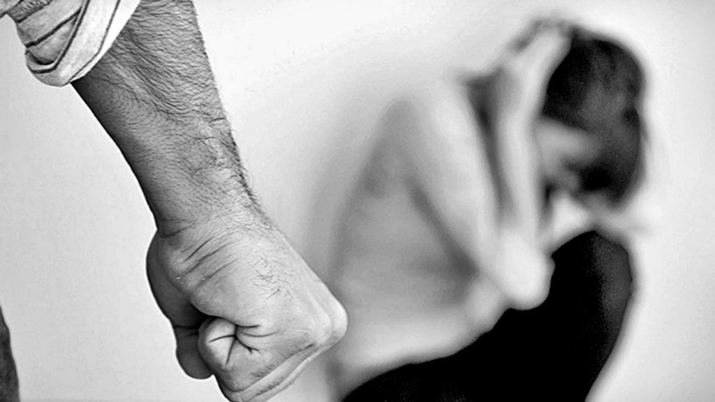 #POLICIALES | LE DIO UNA BRUTAL GOLPIZA A SU PAREJA, LE QUEBRÓ EL TABIQUE Y LE BAJÓ VARIOS&nbsp;DIENTES