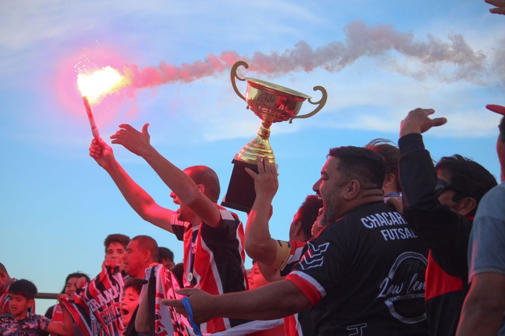 #RAWSON | EL MUNICIPIO ACOMPAÑÓ EL CIERRE DE LA LIGA BARRIAL DE FÚTBOL DE&nbsp;VETERANOS