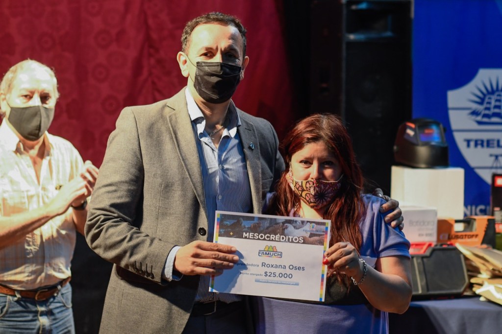 #TRELEW | EL MUNICIPIO INVIRTIÓ 24 MILLONES DE PESOS EN MICROCRÉDITOS Y HERRAMIENTAS PARA LA ECONOMÍA&nbsp;SOCIAL