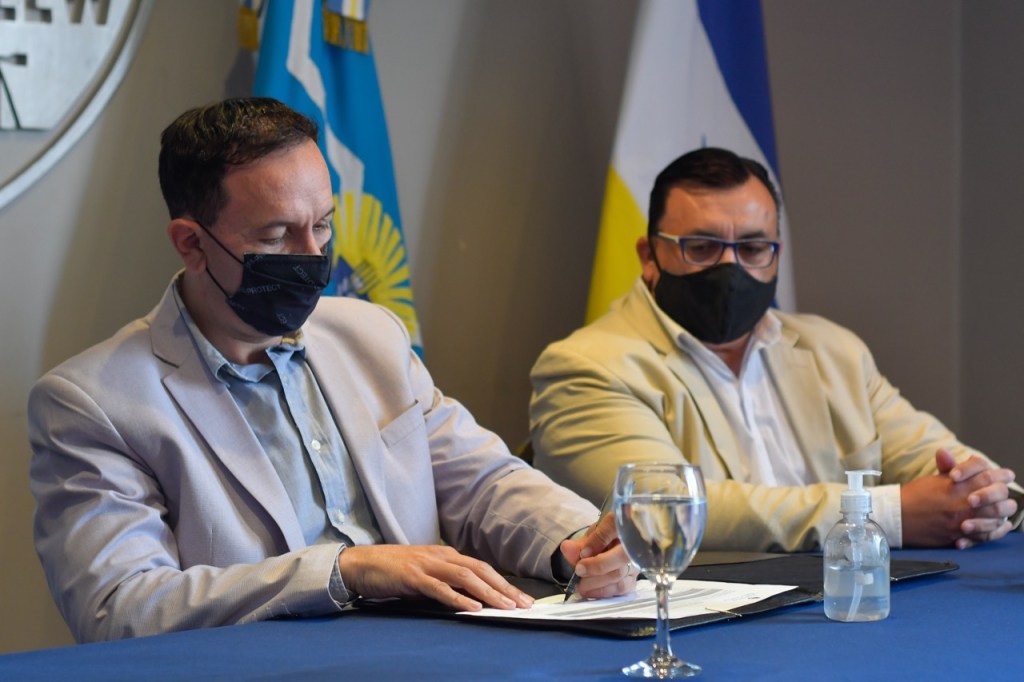 #TRELEW | FIRMARON CONVENIOS DE ENTRENAMIENTO LABORAL PARA&nbsp;JÓVENES