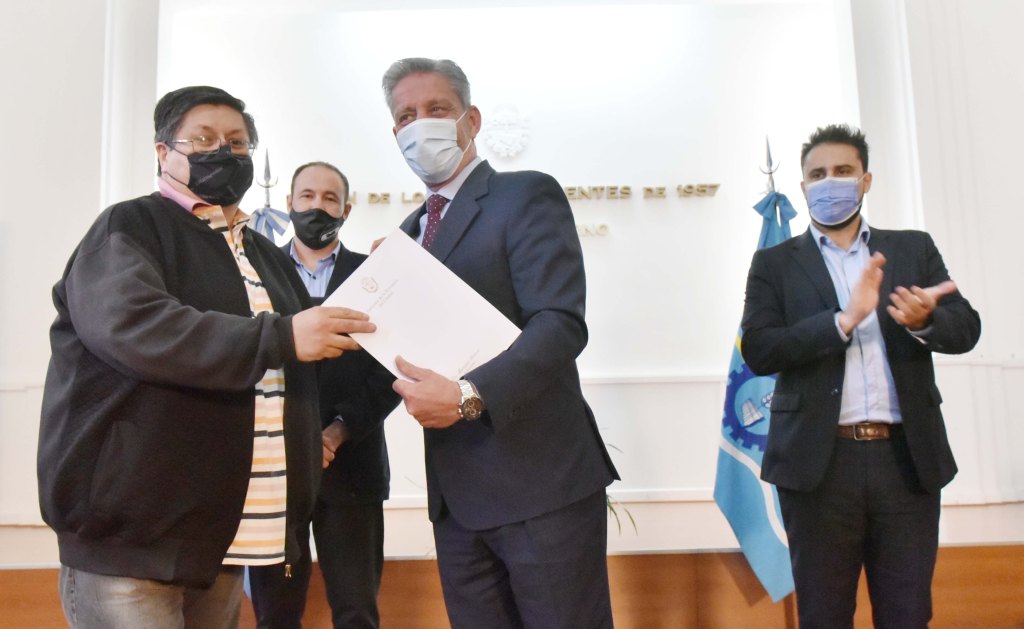 #CHUBUT | ENTREGARON EQUIPAMIENTO INFORMÁTICO A DELEGACIONES DE LA UEP DE CARA A LA MODERNIZACIÓN PLENA DEL&nbsp;ESTADO