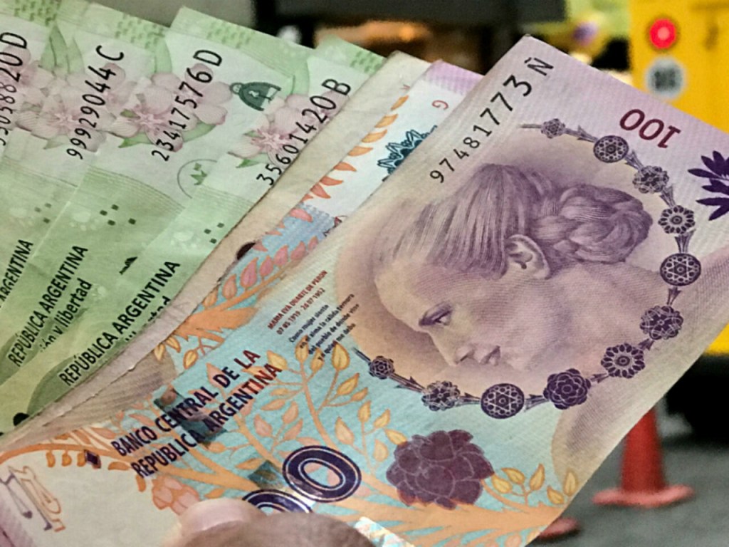 #CHUBUT | EL VIERNES DEPOSITAN LOS SUELDOS A EMPLEADOS&nbsp;PÚBLICOS