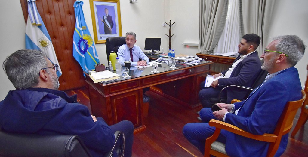 #CHUBUT | ARCIONI RECIBIÓ A INTEGRANTES DEL PARTIDO MUNICIPAL VIDA DE TRELEW PARA AVANZAR EN PROYECTOS&nbsp;PRODUCTIVOS