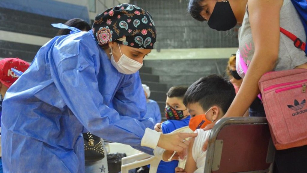 #COVID-19 | ASEGURAN QUE LA VACUNA SINOPHARM ES SEGURA PARA LOS&nbsp;NIÑOS