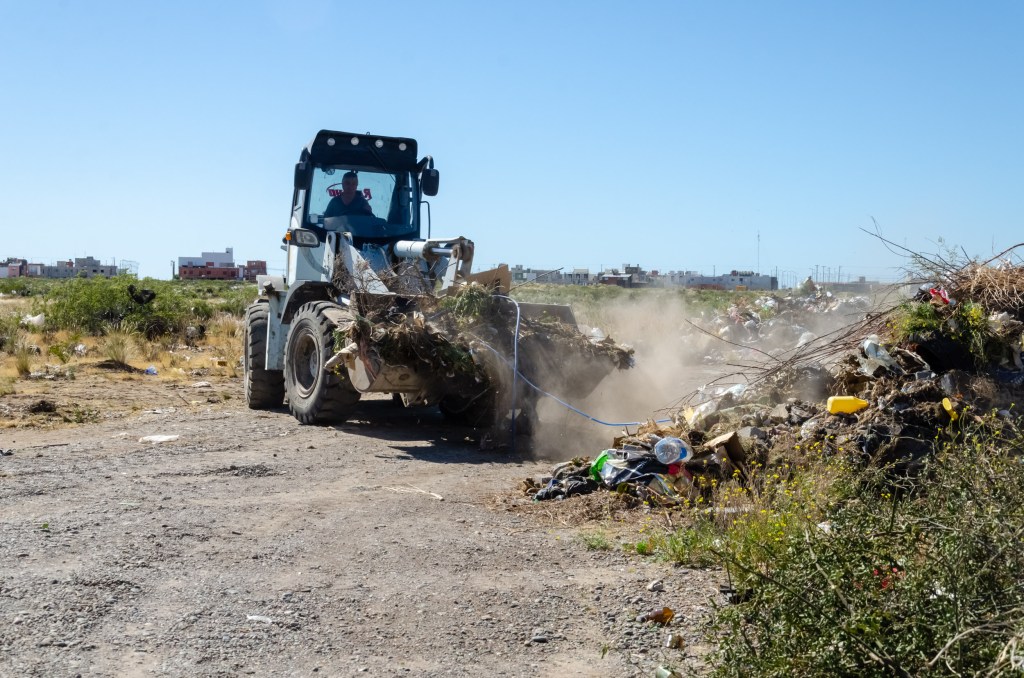 #RAWSON | LIMPIEZA EN LA RUTA&nbsp;INTERBALNEARIA