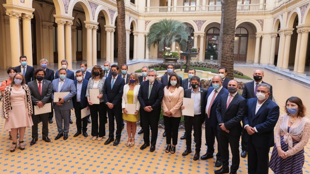 #ECONOMÍA | LOS DETALLES DEL CONSENSO FISCAL FIRMADO ENTRE LA NACIÓN Y LAS&nbsp;PROVINCIAS